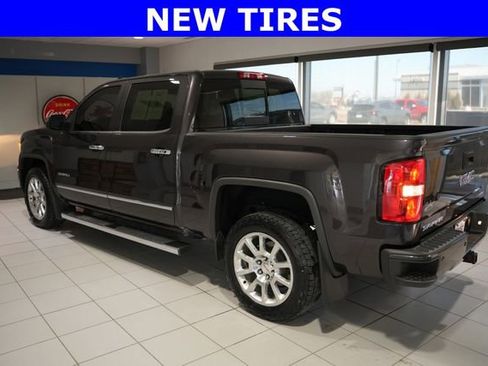 Used 2015 GMC Sierra 1500 Denali w/ Driver Alert Package image 4