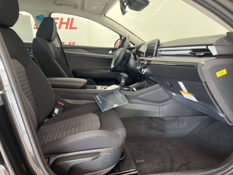 New 2026 Kia K5 LXS FWD image 11