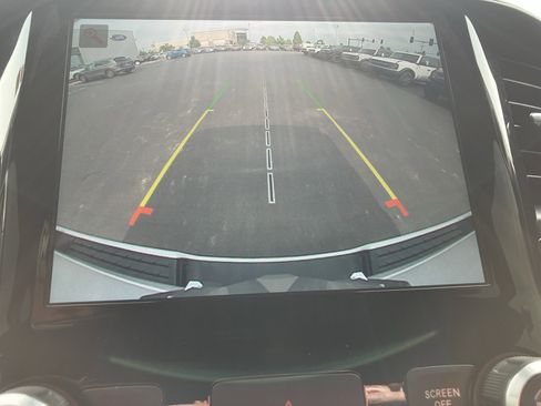 Used 2022 RAM 1500 Laramie AWD/4WD image 21