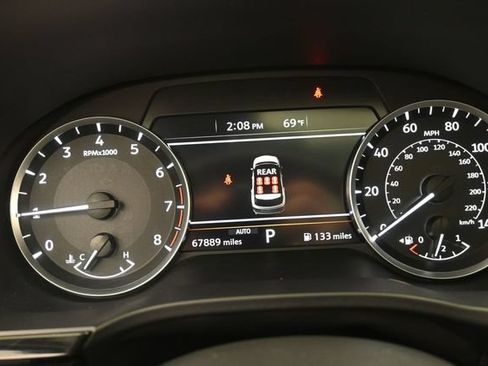 Used 2023 INFINITI QX60 Pure AWD/4WD image 9