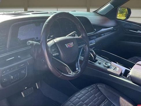 Used 2023 Cadillac Escalade V w/ LPO, ONYX Package AWD/4WD image 14