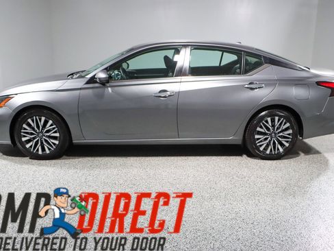 Used 2023 Nissan Altima 2.5 SV image 10