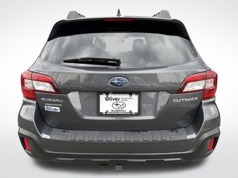 Used 2019 Subaru Outback 2.5i Premium image 15