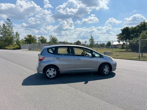 Used 2009 Honda Fit image 8