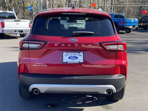 Certified 2025 Ford Escape Active image 26