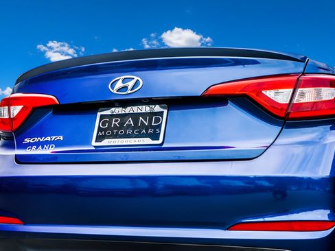 Used 2017 Hyundai Sonata SE FWD image 38