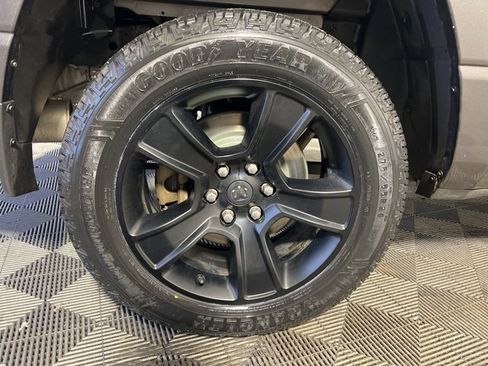 Certified 2020 RAM 1500 Big Horn image 8