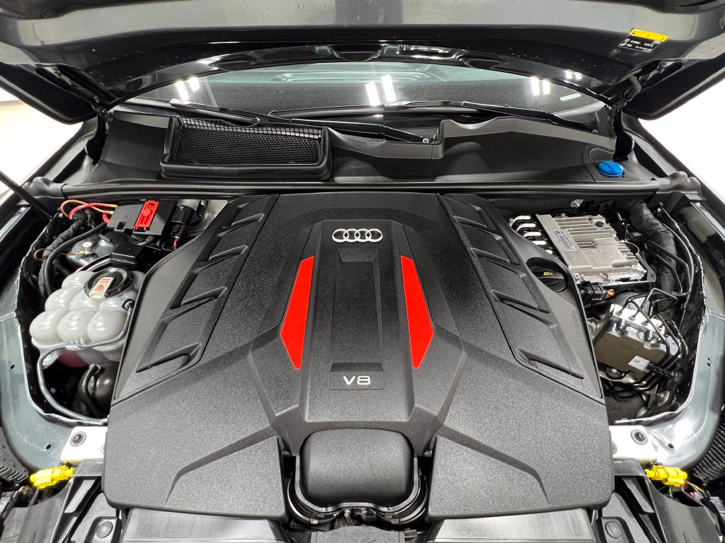 Used 2021 Audi SQ7 Premium Plus AWD/4WD image 29