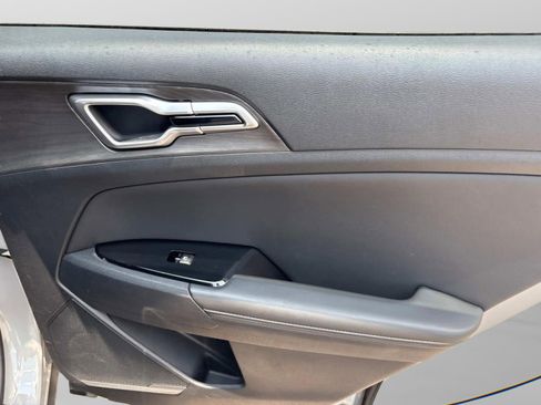 Used 2024 Kia Sportage X-Line image 19