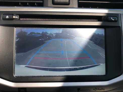 Used 2015 Toyota 4Runner Limited image 27