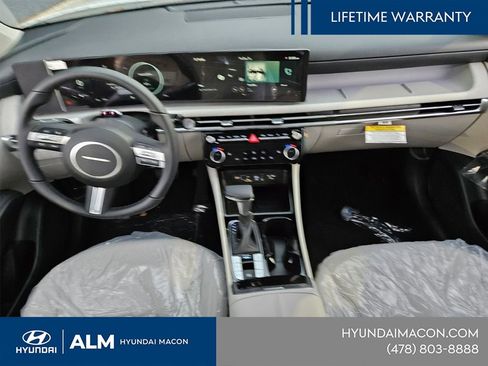 New 2026 Hyundai Tucson SEL FWD image 12