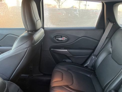 Used 2021 Jeep Cherokee Latitude Lux image 13