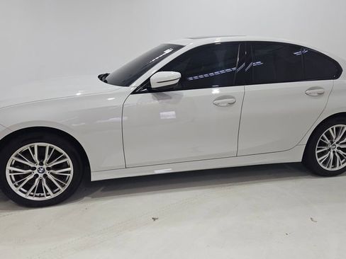 Used 2023 BMW 330i xDrive Sedan w/ Driving Assistance Package AWD/4WD image 3