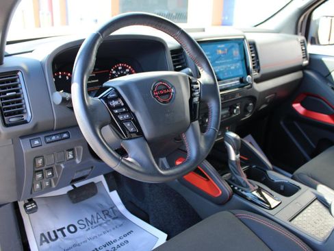 Used 2024 Nissan Frontier PRO-4X w/ Pro Convenience Package AWD/4WD image 13
