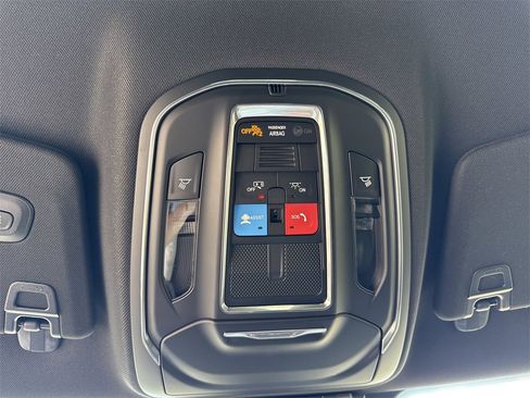 Used 2025 Dodge Charger R/T w/ Quick Order Package 25M R/T image 30