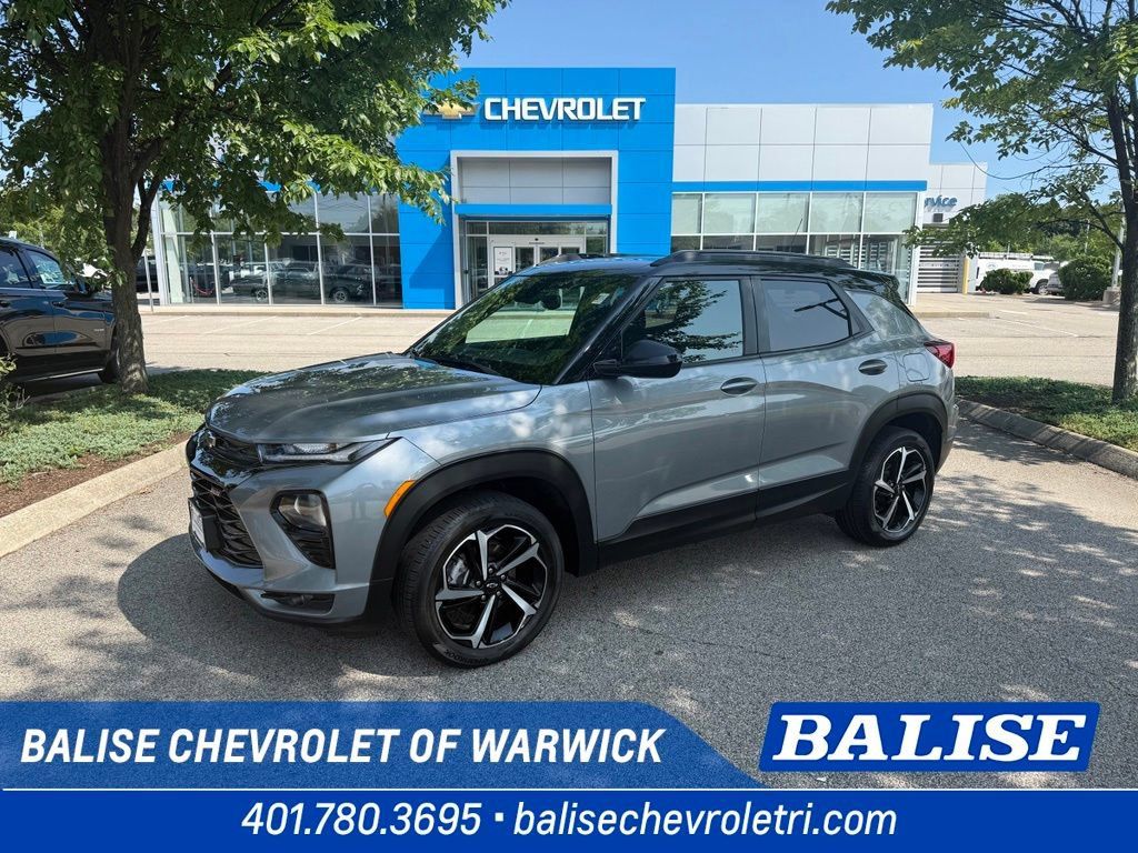 Used 2023 Chevrolet TrailBlazer RS w/ Convenience Package AWD/4WD image 1