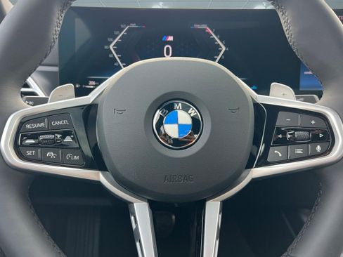 Used 2026 BMW 330i Sedan w/ M Sport Package RWD image 11