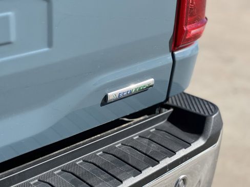 Used 2023 Ford F150 XLT image 25