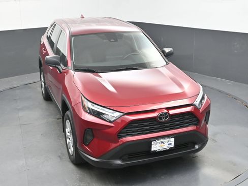 Used 2023 Toyota RAV4 LE FWD image 34