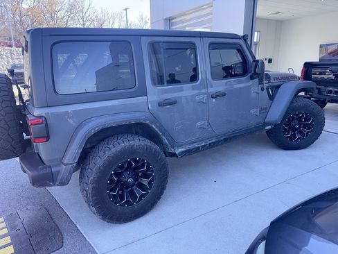 Used 2019 Jeep Wrangler Unlimited Rubicon image 3