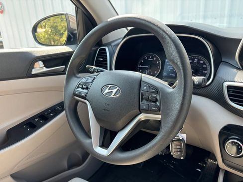 Used 2020 Hyundai Tucson SE AWD/4WD image 11