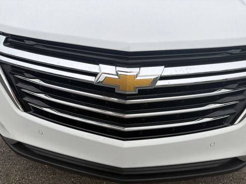 Used 2024 Chevrolet Equinox Premier FWD image 32