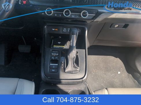 Used 2025 Honda CR-V EX-L image 20