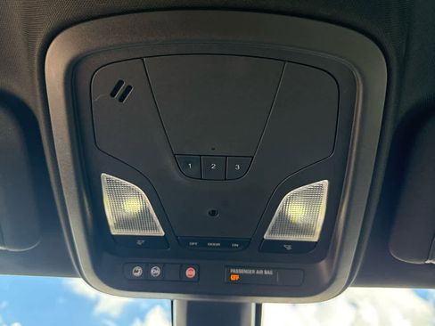 Used 2019 Chevrolet Impala LT w/ LT Leather Package image 21