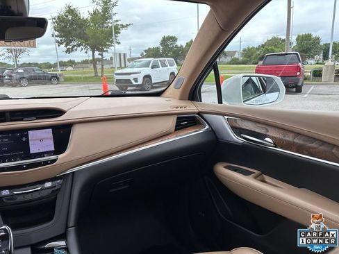 Used 2020 Cadillac XT5 Sportv w/ Platinum Package AWD/4WD image 49