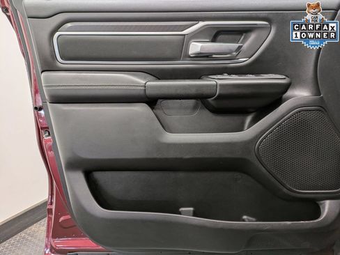Used 2025 RAM 1500 Big Horn AWD/4WD image 8