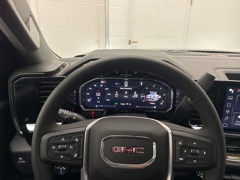 New 2026 GMC Sierra 1500 Elevation AWD/4WD image 12
