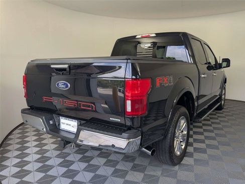 Used 2019 Ford F150 Lariat w/ Equipment Group 502A Luxury AWD/4WD image 5
