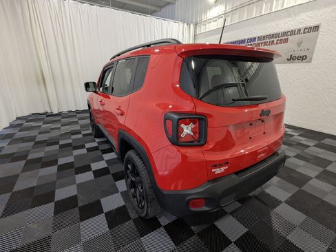 Used 2023 Jeep Renegade Altitude w/ Sun/Sound Group image 7