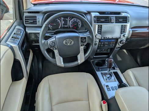Used 2024 Toyota 4Runner Limited AWD/4WD image 8