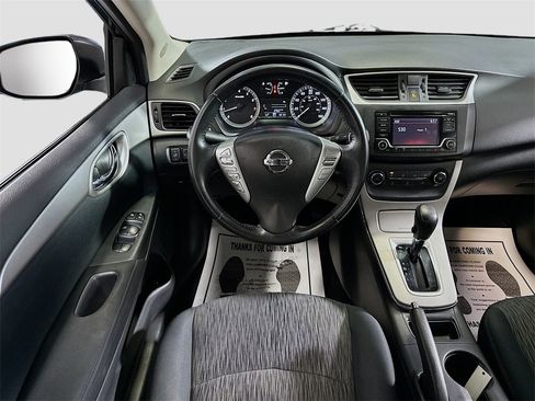 Used 2015 Nissan Sentra SV image 22