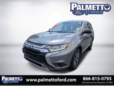 Used 2020 Mitsubishi Outlander ES AWD/4WD image 7