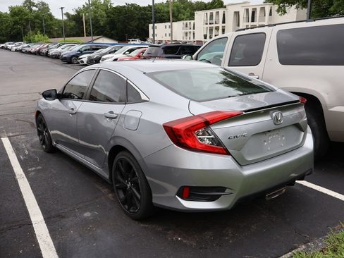 Used 2021 Honda Civic Sport image 5