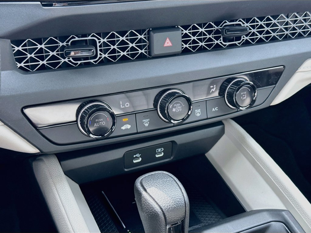 New 2026 Honda Accord LX image 18