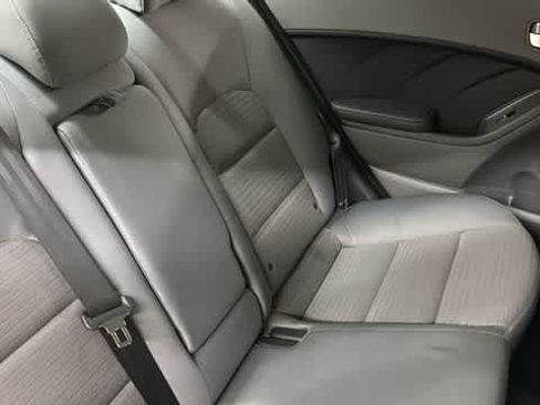 Used 2017 Kia Forte LX w/ LX Popular Package FWD image 30