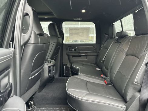 New 2026 RAM 2500 Limited image 9