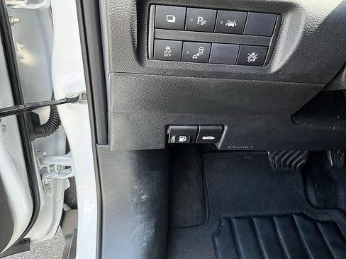 Certified 2024 Nissan Kicks S FWD image 14