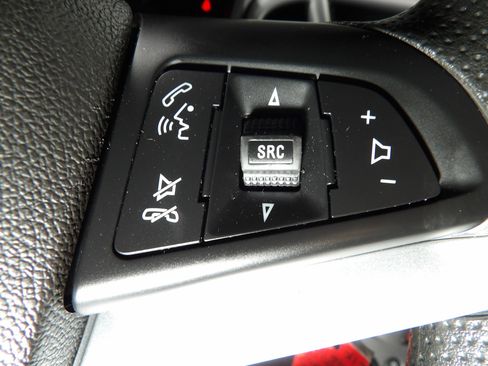 Used 2019 Chevrolet Sonic LT FWD image 18