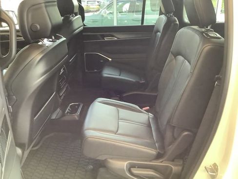 New 2026 Jeep Grand Wagoneer Limited w/ Premium Group II AWD/4WD image 8