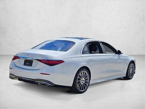 New 2026 Mercedes-Benz S 500 4MATIC image 2