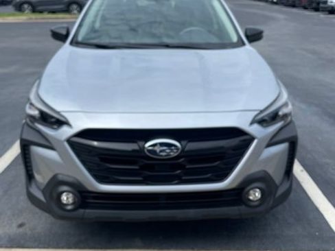 Used 2024 Subaru Outback Onyx Edition AWD/4WD image 2