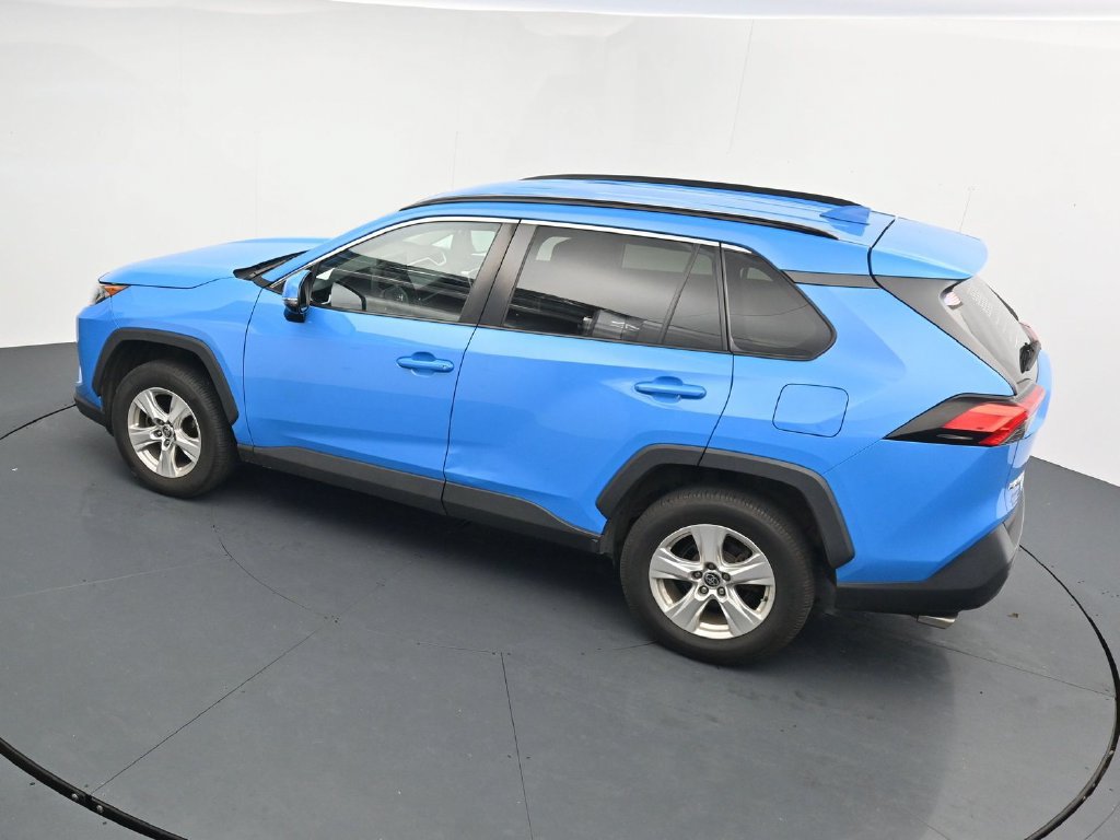 Used 2021 Toyota RAV4 XLE AWD/4WD image 13