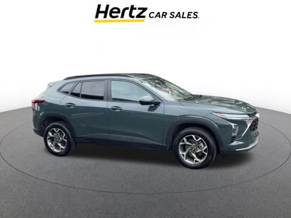 Used 2025 Chevrolet Trax LT