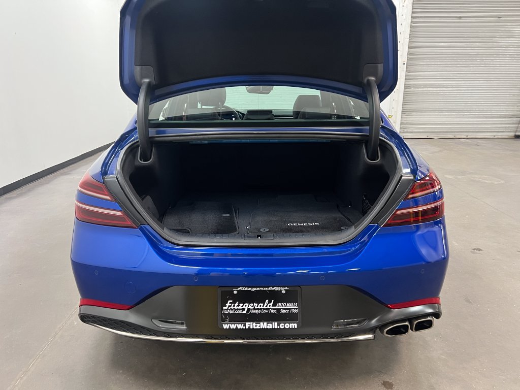 Used 2023 Genesis G70 2.0T w/ Sport Prestige Package RWD image 23