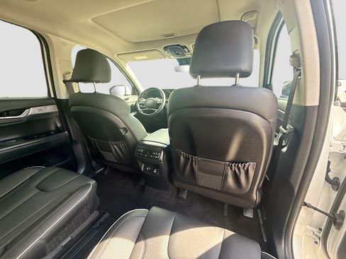 Used 2024 Hyundai Palisade SEL w/ Premium Package FWD image 27