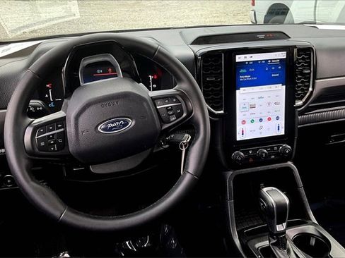 Used 2024 Ford Ranger XLT image 13